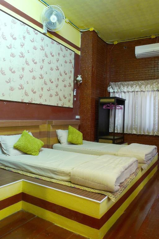 Hotel Baan Kaewta Chiang Mai Habitación foto